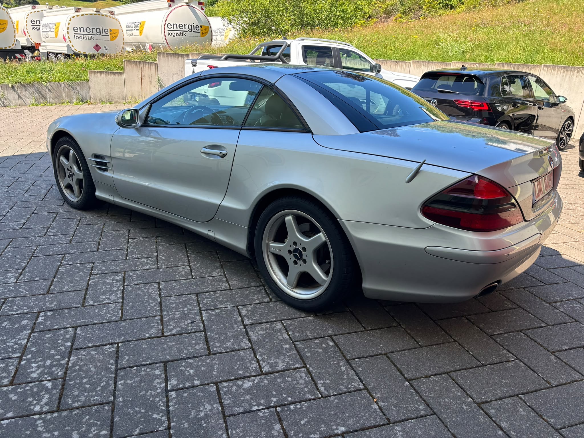 WXGJ9895